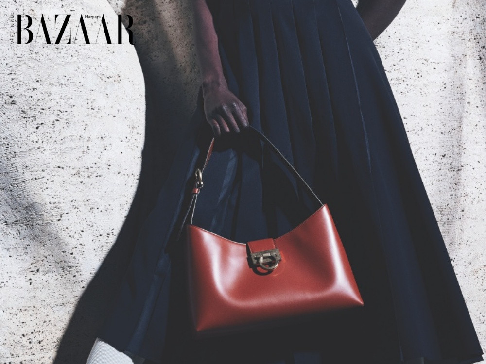 TÚI TRIFOLIO: NGÔI SAO CỦA CHIẾN DỊCH SALVATORE FERRAGAMO PRE-FALL 2021